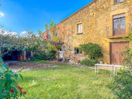 Auténtica masía catalana con más de 39.000 m² de terreno en Corçà photo 0