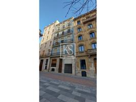 ¡Descubre este piso reformado y amueblado en el corazón de Alcoy! photo 0