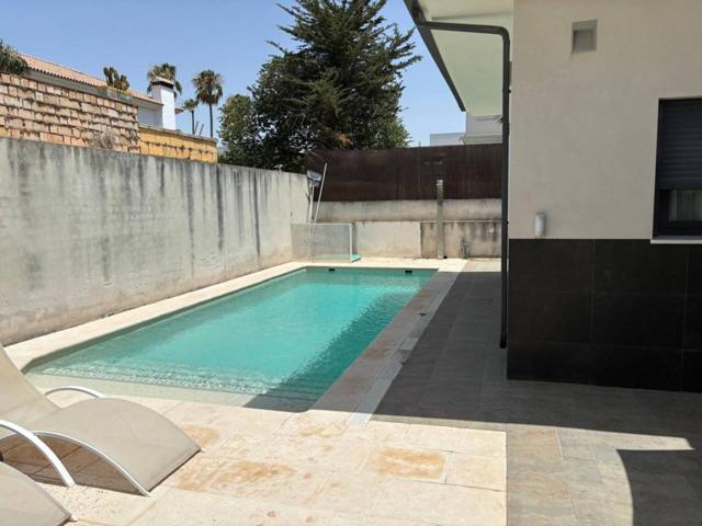Venta de chalet unifamiliar en Jerez de la Frontera photo 0