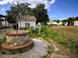 Venta de Parcela con Chalet y Piscina photo 0