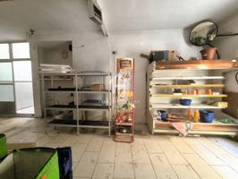 Local en venta en Loja photo 0