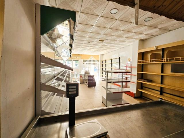 Alquiler de Local Comercial en Loja photo 0