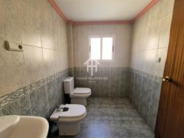 Venta de una espaciosa casa en Loja photo 0