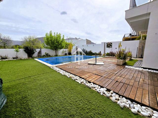 Venta de una Villa en Loja photo 0