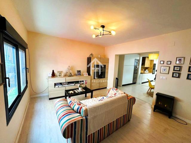 Casa reformada en venta en Arroyo de la Miel photo 0