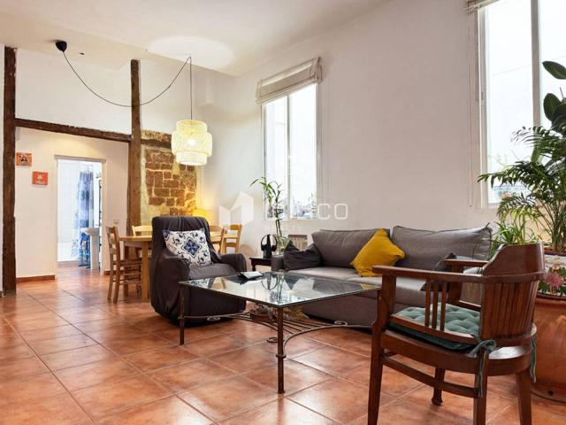 Piso en venta con ascensor en Chueca photo 0