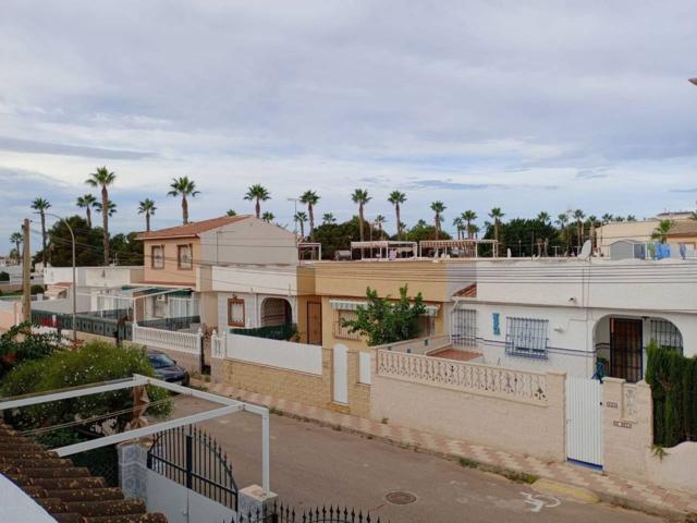 Chalet en venta en Los Alcázares photo 0