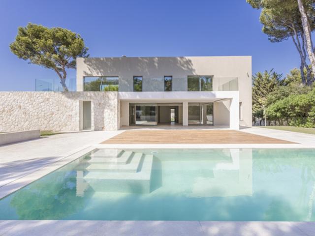 Villa En venta en Calvià photo 0