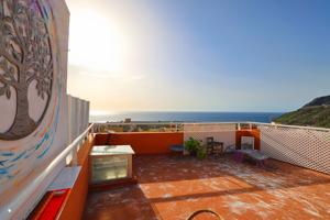 Villa En venta en Tazacorte photo 0