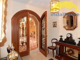 Villa En venta en Vera photo 0