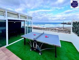 Villa En alquiler en Telde photo 0