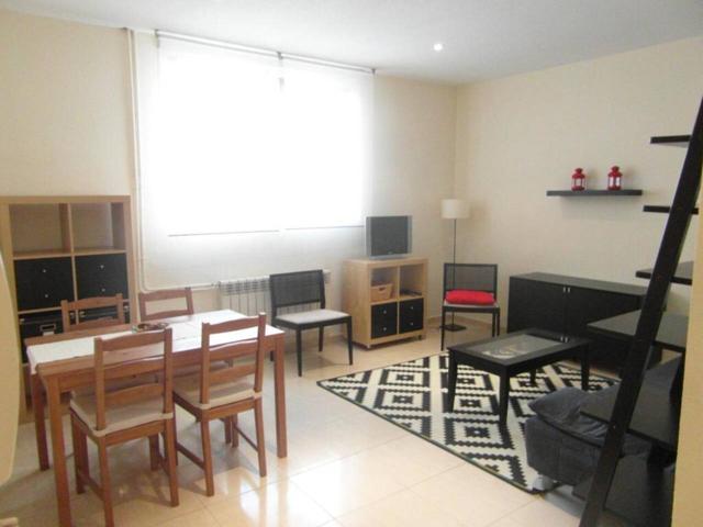 Apartamento amueblado en alquiler photo 0