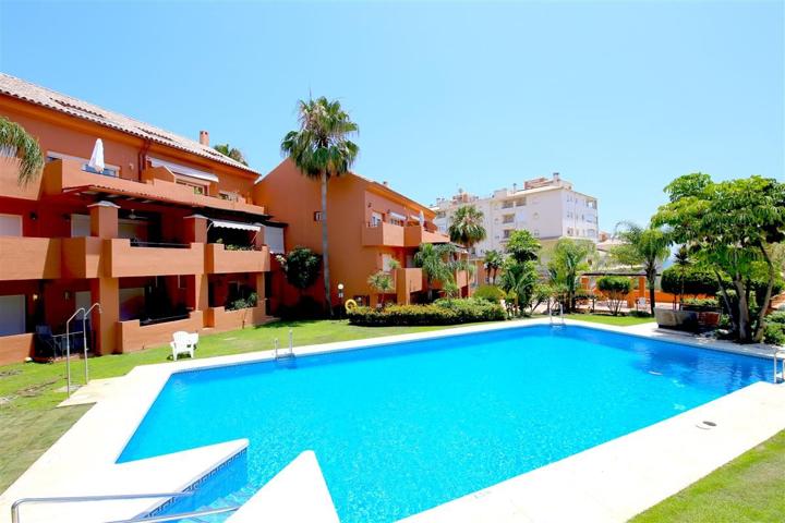 Planta Baja En venta en Costa Del Sol, Estepona photo 0