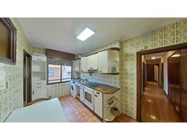 Piso en venta en Bagatza-San Vicente(48901) photo 0
