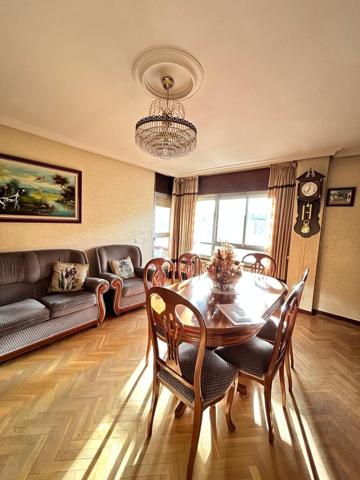 PISO 4 HABITACIONES. PAN Y GUINDAS. INCLUYE COCHERA Y TRASTERO. photo 0