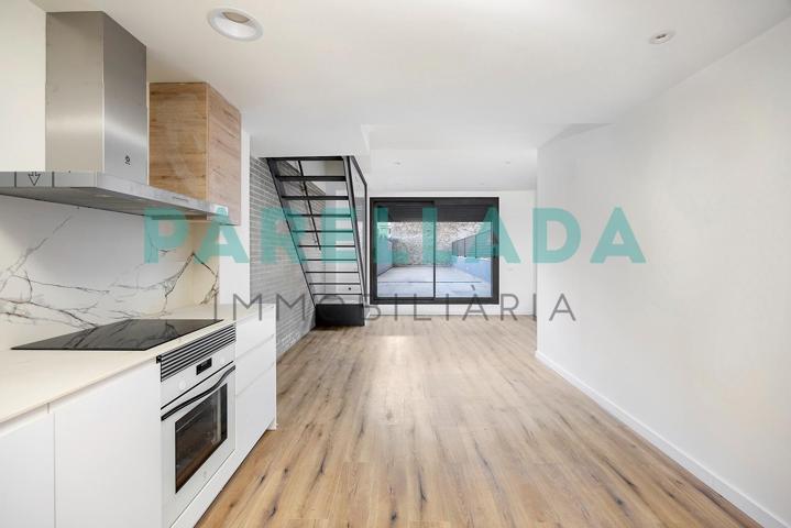Pis dúplex d'obra nova en planta baixa photo 0