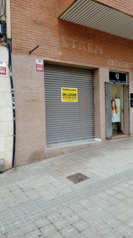 Local comercial de 188 m2 en Avda Martí Pujol Bufalà photo 0