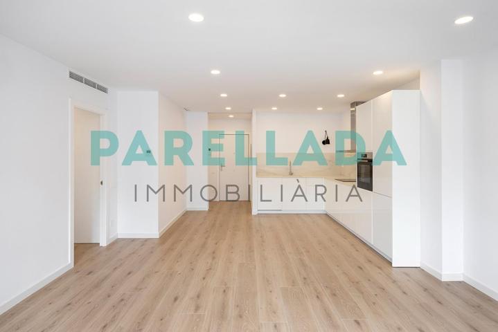 Espectacular piso nuevo a estrenar en el centro de Badalona photo 0