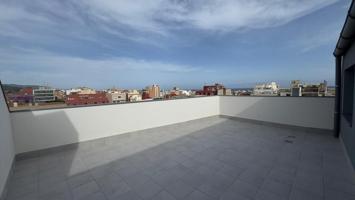Ático dúplex para estrenar en la calle Sant Anastasi photo 0