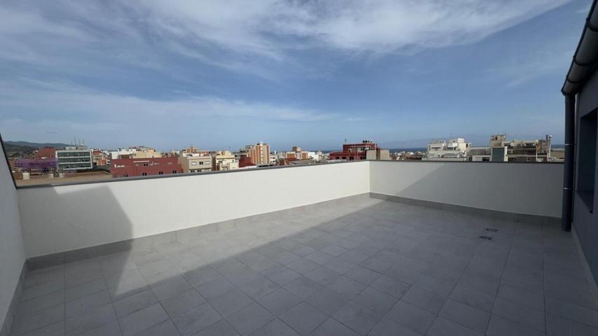 Ático dúplex para estrenar en la calle Sant Anastasi photo 0