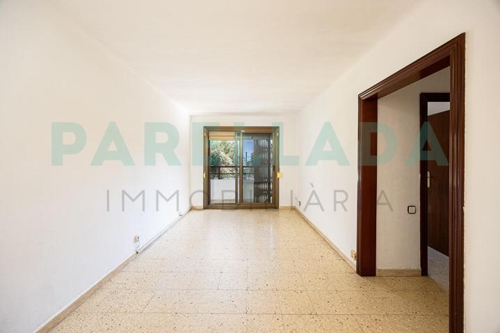 Piso en venta para reformar en Bufalà photo 0