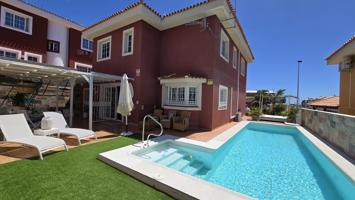 Chalet independiente 4 dormitorios con piscina photo 0
