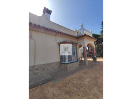 Villa En venta en Chiclana De La Frontera photo 0