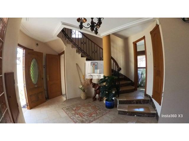 Exclusiva Vivienda en Segunda Pista de la Playa de La Barrosa, Chiclana de la Frontera. photo 0