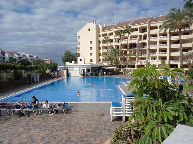 Elegante Apartamento en Los Cristianos, Arona: Un Oasis de Confort y Estilo photo 0