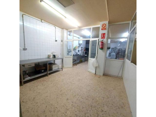Local en venta en León XIII-Cruz Roja(41009) photo 0