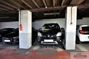 Parking En venta en Centro, Oviedo photo 0
