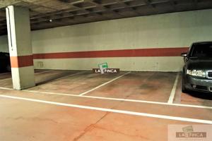 Parking En venta en Centro, Oviedo photo 0