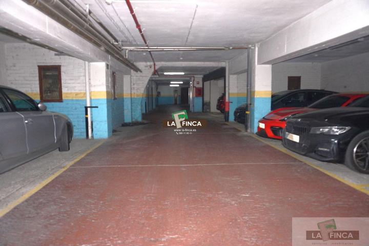 Parking En venta en González Besada - Parque De Invierno, Oviedo photo 0