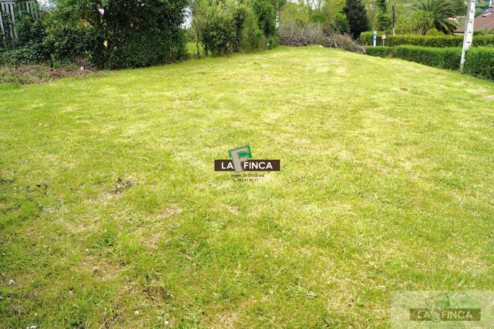 Terreno Urbanizable En venta en Latores, Latores photo 0