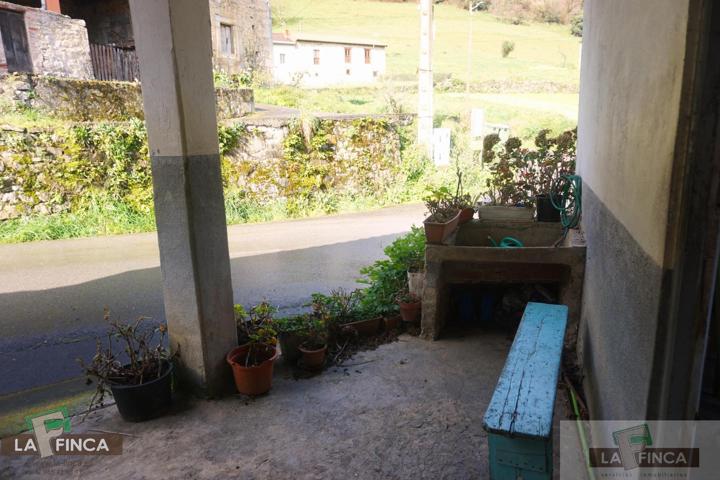 Casa En venta en Bello, Belmonte De Miranda photo 0