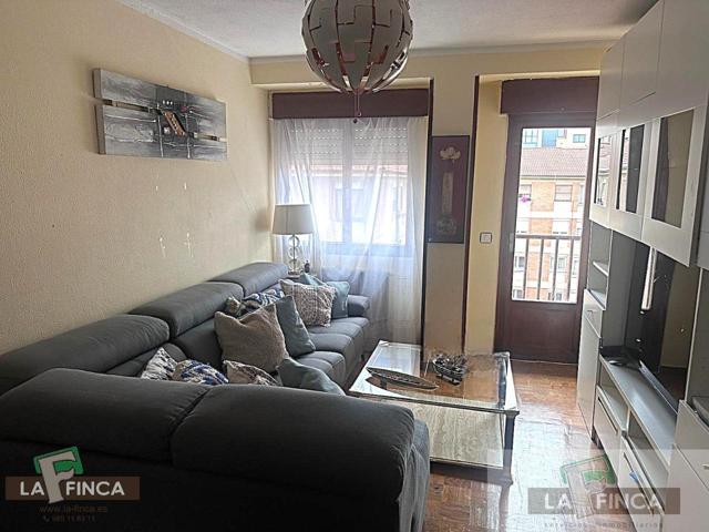 Piso En venta en Milán - Pumarín, Oviedo photo 0