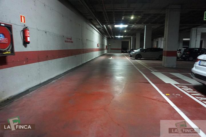 Parking En alquiler en Alsas, Oviedo photo 0