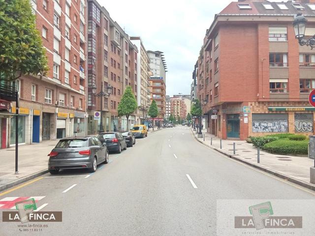 Parking En alquiler en Milán - Pumarín, Oviedo photo 0