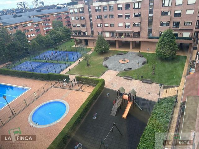 Piso En venta en Huca-La Estrecha, Oviedo photo 0