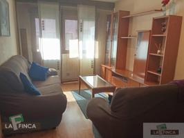 Piso En venta en Facetos, Oviedo photo 0