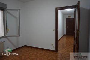 Piso En venta en Postigo Bajo, Oviedo photo 0