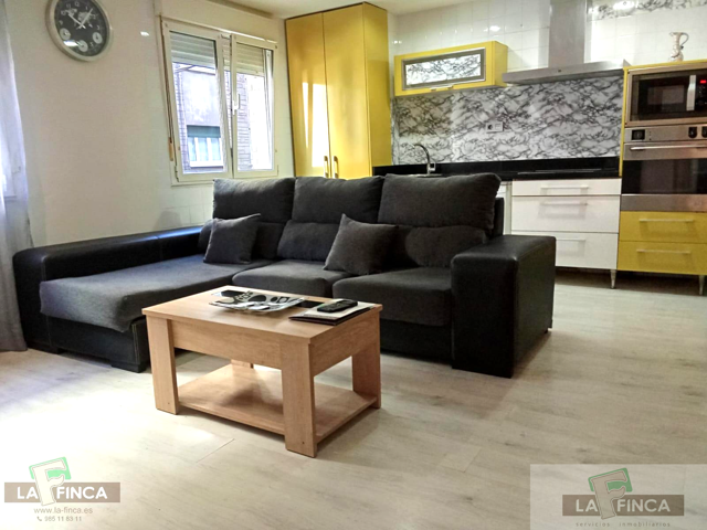 Piso En venta en La Calzada, Gijón photo 0