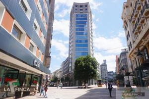 Piso En venta en Centro, Oviedo photo 0