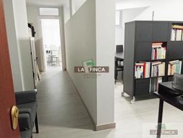 Oficina En venta en Centro, Oviedo photo 0