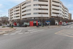 💼 ¡OPORTUNIDAD DE INVERSIÓN EN PLENA ZONA DE EXPANSIÓN, GRANADA! photo 0