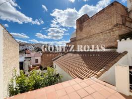 Casa en venta en Riogordo photo 0