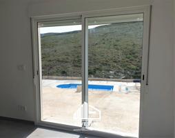 Villa En venta en Turís photo 0