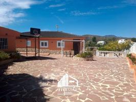 Villa En venta en Turís photo 0