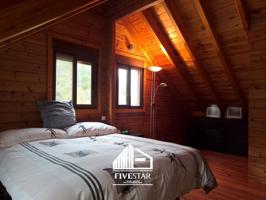 Villa En venta en Montserrat photo 0