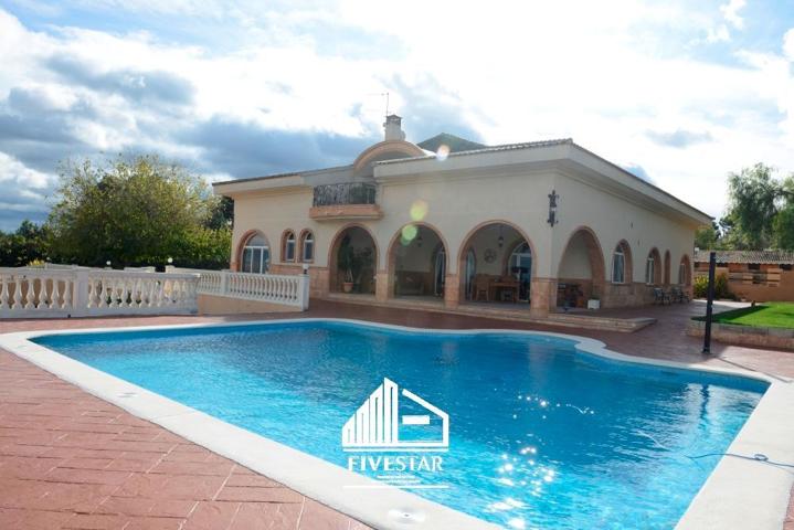 Casa En venta en Montserrat photo 0